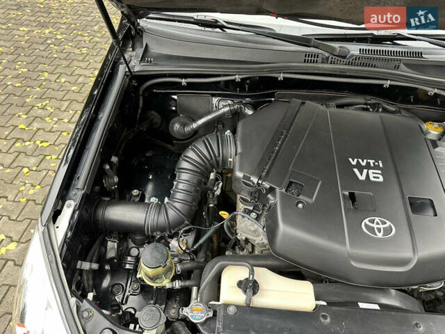 Черный Тойота Ленд Крузер Прадо, объемом двигателя 4 л и пробегом 207 тыс. км за 18300 $, фото 27 на Automoto.ua