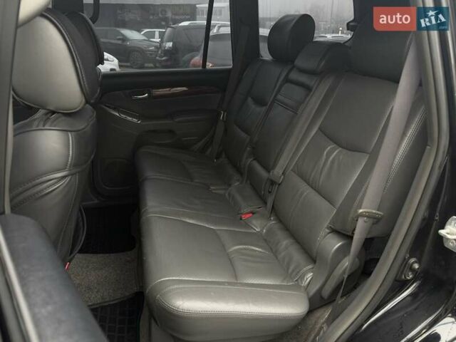 Чорний Тойота Ленд Крузер Прадо, об'ємом двигуна 4 л та пробігом 288 тис. км за 15000 $, фото 9 на Automoto.ua