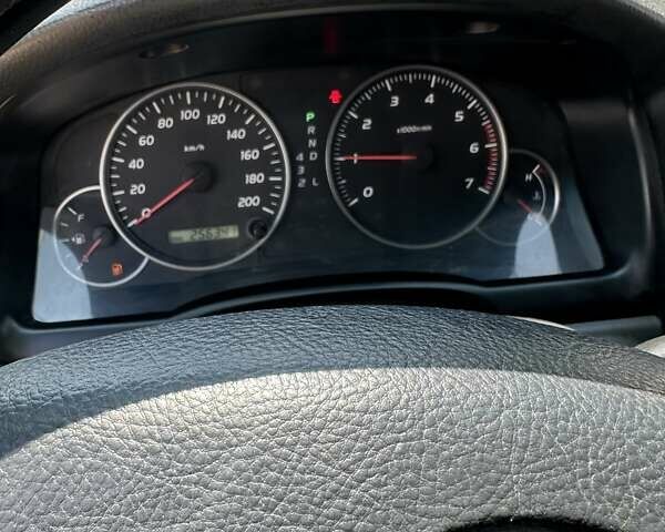 Черный Тойота Ленд Крузер Прадо, объемом двигателя 3.96 л и пробегом 258 тыс. км за 16500 $, фото 9 на Automoto.ua