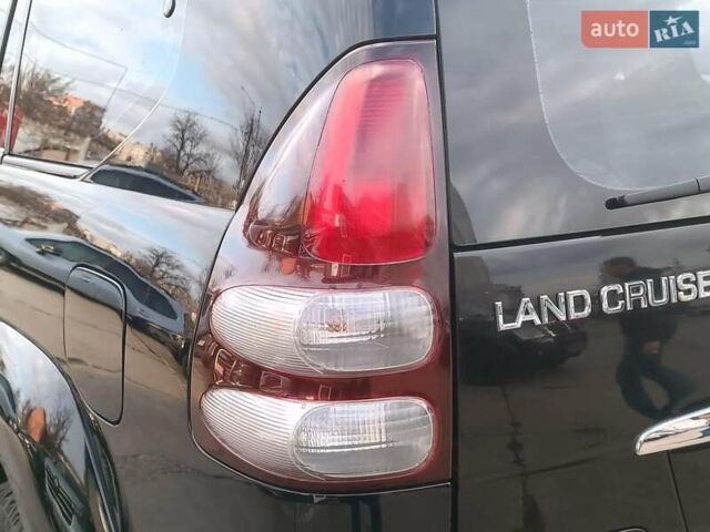 Черный Тойота Ленд Крузер Прадо, объемом двигателя 4 л и пробегом 313 тыс. км за 15490 $, фото 10 на Automoto.ua