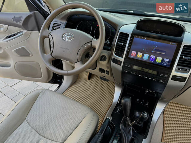 Чорний Тойота Ленд Крузер Прадо, об'ємом двигуна 4 л та пробігом 165 тис. км за 17950 $, фото 72 на Automoto.ua