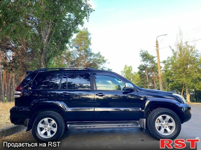 Черный Тойота Ленд Крузер Прадо, объемом двигателя 2.7 л и пробегом 218 тыс. км за 12999 $, фото 1 на Automoto.ua