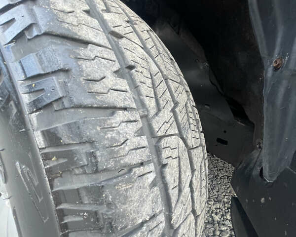 Чорний Тойота Ленд Крузер Прадо, об'ємом двигуна 3.96 л та пробігом 283 тис. км за 15300 $, фото 8 на Automoto.ua