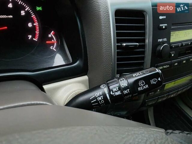 Чорний Тойота Ленд Крузер Прадо, об'ємом двигуна 4 л та пробігом 260 тис. км за 12999 $, фото 30 на Automoto.ua