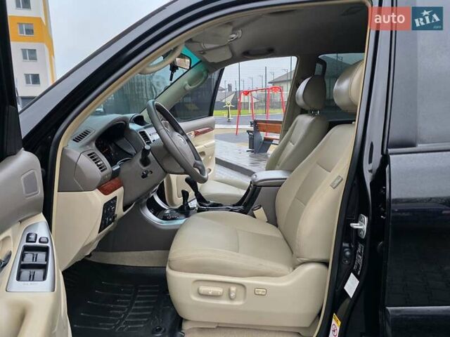 Чорний Тойота Ленд Крузер Прадо, об'ємом двигуна 4 л та пробігом 260 тис. км за 12999 $, фото 48 на Automoto.ua