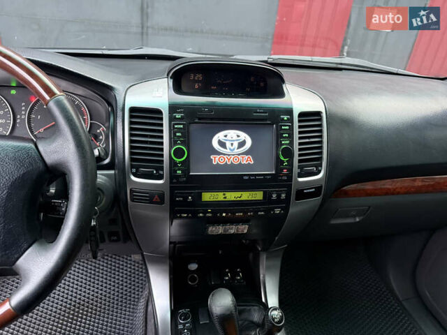 Чорний Тойота Ленд Крузер Прадо, об'ємом двигуна 2.98 л та пробігом 278 тис. км за 16900 $, фото 8 на Automoto.ua