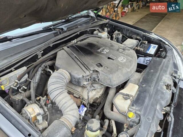 Черный Тойота Ленд Крузер Прадо, объемом двигателя 3.96 л и пробегом 288 тыс. км за 14100 $, фото 26 на Automoto.ua