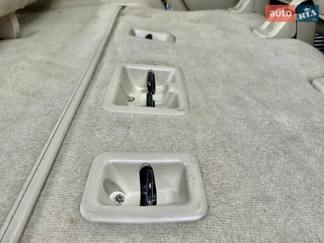 Черный Тойота Ленд Крузер Прадо, объемом двигателя 4 л и пробегом 285 тыс. км за 15800 $, фото 121 на Automoto.ua