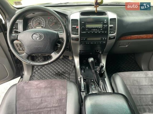 Черный Тойота Ленд Крузер Прадо, объемом двигателя 3.96 л и пробегом 290 тыс. км за 15550 $, фото 14 на Automoto.ua