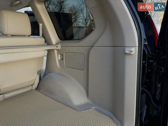 Чорний Тойота Ленд Крузер Прадо, об'ємом двигуна 4 л та пробігом 165 тис. км за 17950 $, фото 28 на Automoto.ua