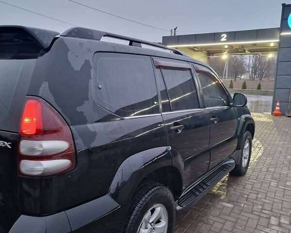 Черный Тойота Ленд Крузер Прадо, объемом двигателя 2.69 л и пробегом 205 тыс. км за 16499 $, фото 11 на Automoto.ua