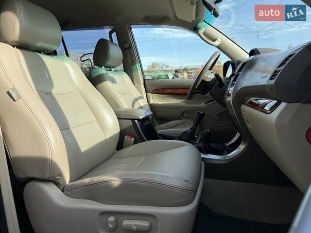 Черный Тойота Ленд Крузер Прадо, объемом двигателя 3.96 л и пробегом 144 тыс. км за 16500 $, фото 12 на Automoto.ua