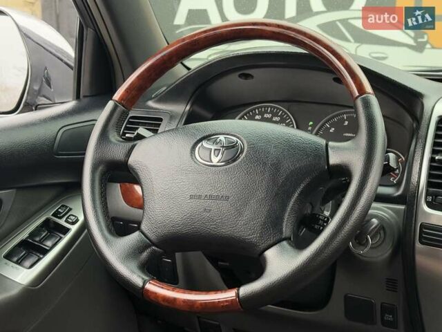 Чорний Тойота Ленд Крузер Прадо, об'ємом двигуна 4 л та пробігом 288 тис. км за 15000 $, фото 15 на Automoto.ua