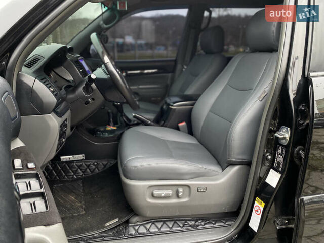 Чорний Тойота Ленд Крузер Прадо, об'ємом двигуна 3.96 л та пробігом 400 тис. км за 19500 $, фото 11 на Automoto.ua