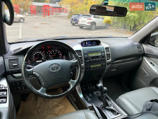 Черный Тойота Ленд Крузер Прадо, объемом двигателя 4 л и пробегом 362 тыс. км за 14000 $, фото 23 на Automoto.ua