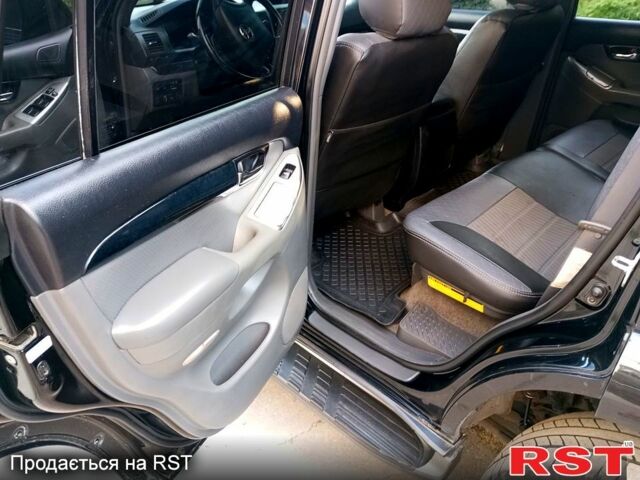 Чорний Тойота Ленд Крузер Прадо, об'ємом двигуна 4 л та пробігом 252 тис. км за 17400 $, фото 3 на Automoto.ua