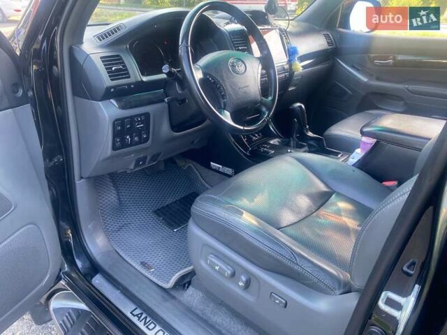 Чорний Тойота Ленд Крузер Прадо, об'ємом двигуна 4 л та пробігом 223 тис. км за 19099 $, фото 30 на Automoto.ua