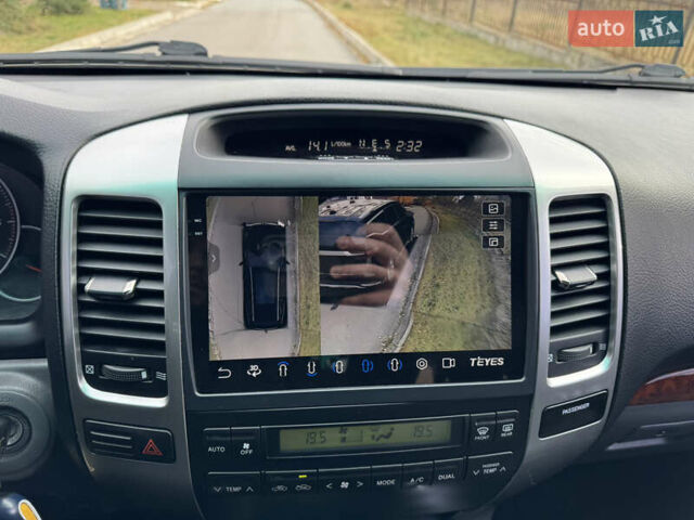Черный Тойота Ленд Крузер Прадо, объемом двигателя 4 л и пробегом 65 тыс. км за 24999 $, фото 21 на Automoto.ua