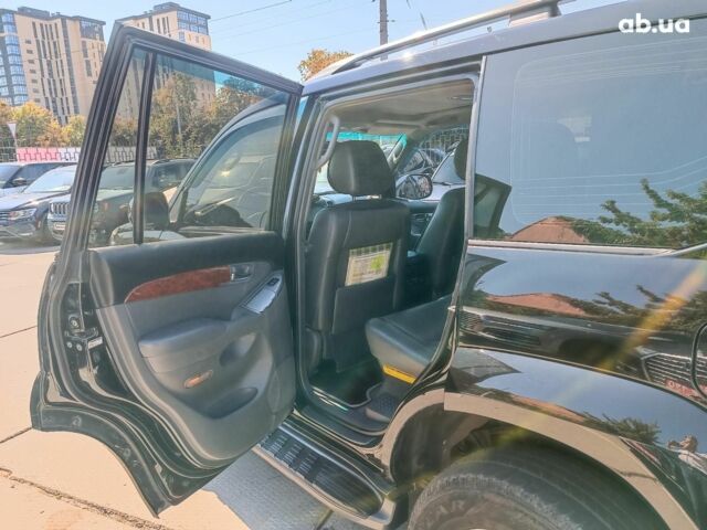 Черный Тойота Ленд Крузер Прадо, объемом двигателя 4 л и пробегом 355 тыс. км за 15990 $, фото 14 на Automoto.ua