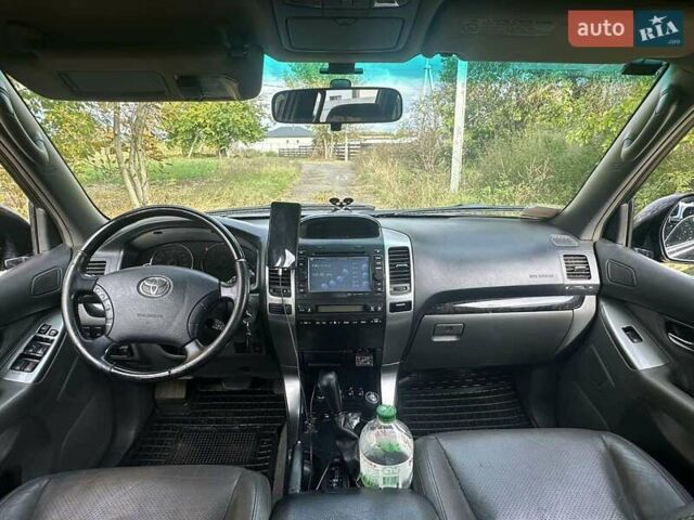 Чорний Тойота Ленд Крузер Прадо, об'ємом двигуна 4 л та пробігом 221 тис. км за 18300 $, фото 16 на Automoto.ua