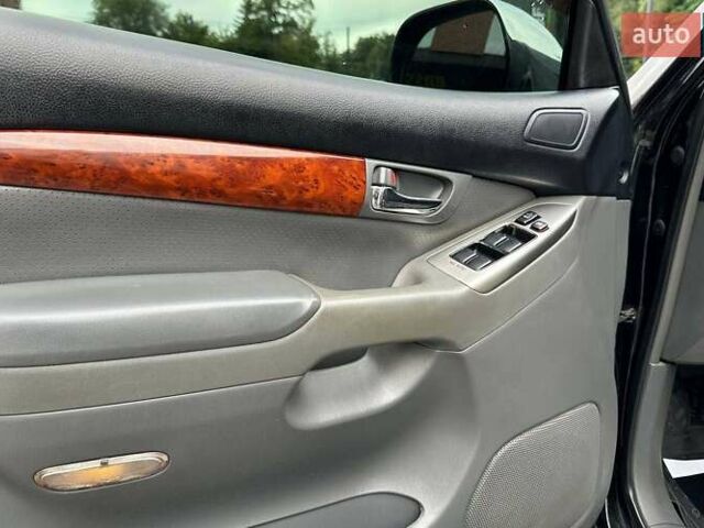 Черный Тойота Ленд Крузер Прадо, объемом двигателя 3.96 л и пробегом 316 тыс. км за 18900 $, фото 6 на Automoto.ua