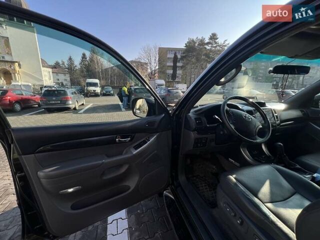 Черный Тойота Ленд Крузер Прадо, объемом двигателя 3.96 л и пробегом 245 тыс. км за 19500 $, фото 4 на Automoto.ua