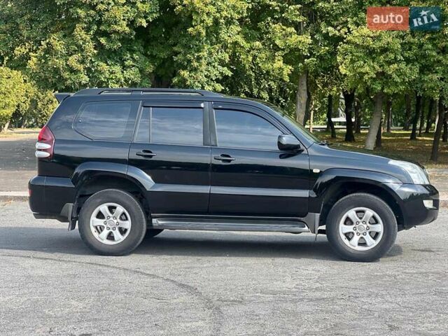 Чорний Тойота Ленд Крузер Прадо, об'ємом двигуна 4 л та пробігом 280 тис. км за 15000 $, фото 11 на Automoto.ua