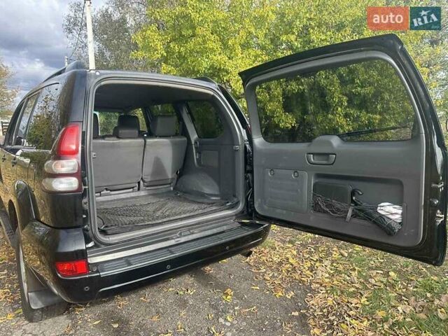 Чорний Тойота Ленд Крузер Прадо, об'ємом двигуна 4 л та пробігом 221 тис. км за 18300 $, фото 13 на Automoto.ua