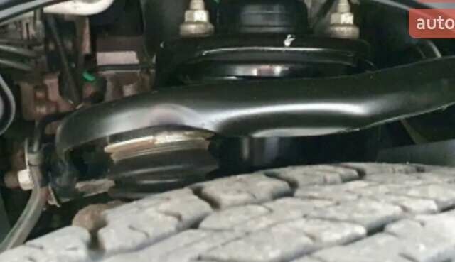 Черный Тойота Ленд Крузер Прадо, объемом двигателя 3.96 л и пробегом 246 тыс. км за 17000 $, фото 9 на Automoto.ua