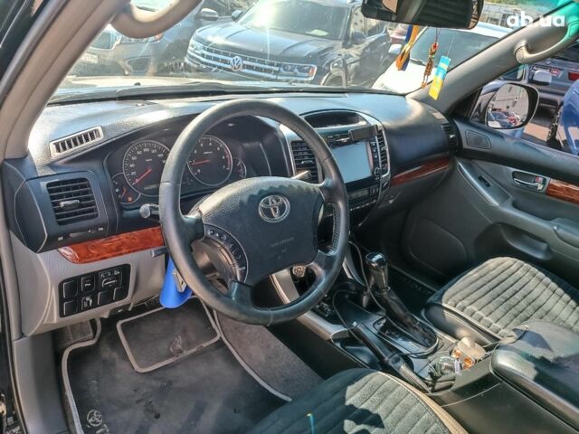 Черный Тойота Ленд Крузер Прадо, объемом двигателя 4 л и пробегом 355 тыс. км за 15990 $, фото 22 на Automoto.ua