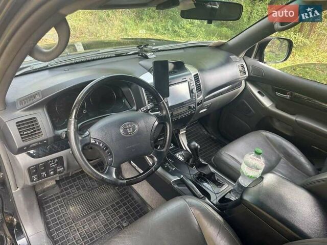 Чорний Тойота Ленд Крузер Прадо, об'ємом двигуна 4 л та пробігом 221 тис. км за 18300 $, фото 15 на Automoto.ua