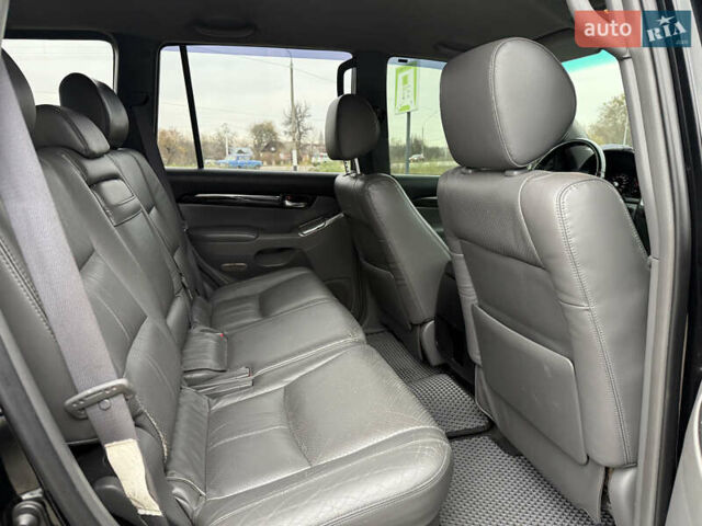 Чорний Тойота Ленд Крузер Прадо, об'ємом двигуна 3.96 л та пробігом 281 тис. км за 15900 $, фото 11 на Automoto.ua