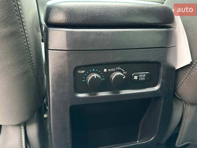 Черный Тойота Ленд Крузер Прадо, объемом двигателя 3.96 л и пробегом 316 тыс. км за 18900 $, фото 18 на Automoto.ua