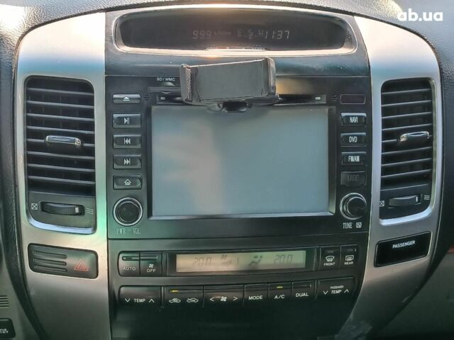 Черный Тойота Ленд Крузер Прадо, объемом двигателя 4 л и пробегом 355 тыс. км за 15990 $, фото 30 на Automoto.ua