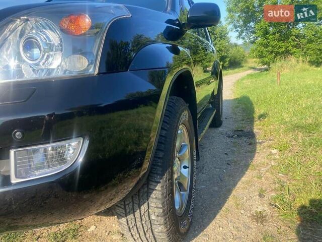 Чорний Тойота Ленд Крузер Прадо, об'ємом двигуна 4 л та пробігом 223 тис. км за 19099 $, фото 8 на Automoto.ua