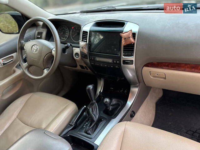 Черный Тойота Ленд Крузер Прадо, объемом двигателя 3.96 л и пробегом 226 тыс. км за 15900 $, фото 11 на Automoto.ua