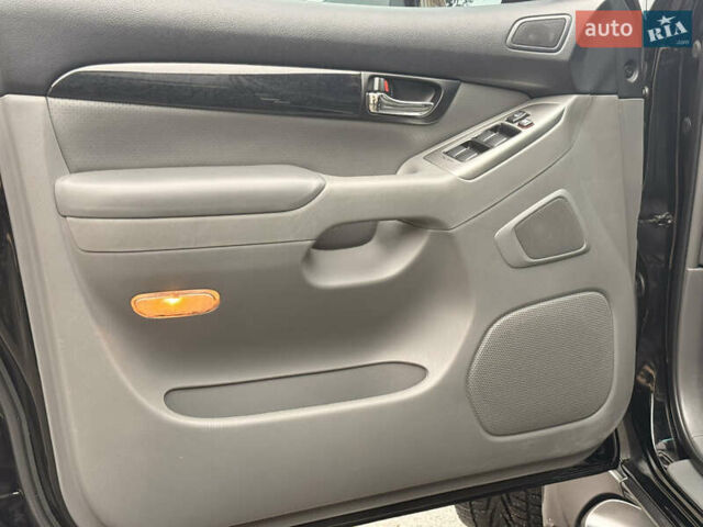 Чорний Тойота Ленд Крузер Прадо, об'ємом двигуна 4 л та пробігом 149 тис. км за 21500 $, фото 3 на Automoto.ua