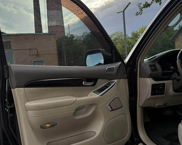 Черный Тойота Ленд Крузер Прадо, объемом двигателя 4 л и пробегом 293 тыс. км за 20000 $, фото 7 на Automoto.ua