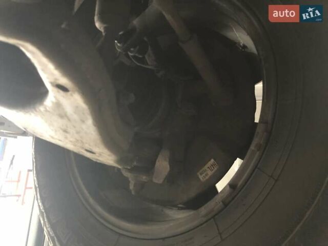 Чорний Тойота Ленд Крузер Прадо, об'ємом двигуна 4 л та пробігом 297 тис. км за 15500 $, фото 132 на Automoto.ua