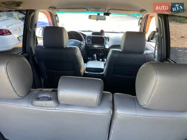 Чорний Тойота Ленд Крузер Прадо, об'ємом двигуна 4 л та пробігом 223 тис. км за 19099 $, фото 31 на Automoto.ua