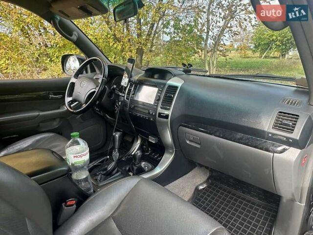 Чорний Тойота Ленд Крузер Прадо, об'ємом двигуна 4 л та пробігом 221 тис. км за 18300 $, фото 21 на Automoto.ua