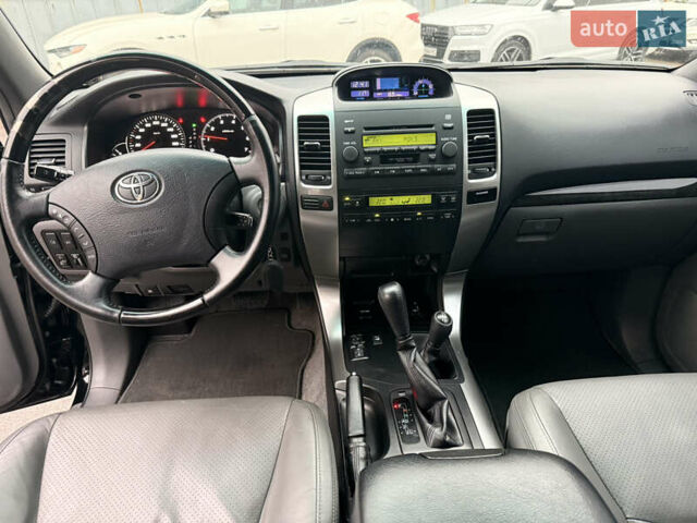 Чорний Тойота Ленд Крузер Прадо, об'ємом двигуна 4 л та пробігом 149 тис. км за 21500 $, фото 11 на Automoto.ua