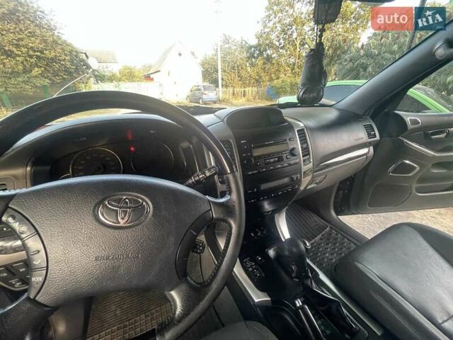 Черный Тойота Ленд Крузер Прадо, объемом двигателя 3.96 л и пробегом 185 тыс. км за 18000 $, фото 4 на Automoto.ua