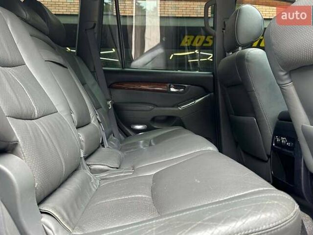 Черный Тойота Ленд Крузер Прадо, объемом двигателя 3.96 л и пробегом 316 тыс. км за 18900 $, фото 19 на Automoto.ua