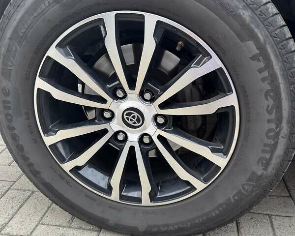 Черный Тойота Ленд Крузер Прадо, объемом двигателя 4 л и пробегом 255 тыс. км за 16500 $, фото 14 на Automoto.ua