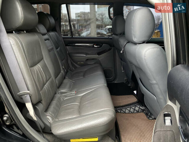 Чорний Тойота Ленд Крузер Прадо, об'ємом двигуна 3.96 л та пробігом 400 тис. км за 19500 $, фото 14 на Automoto.ua