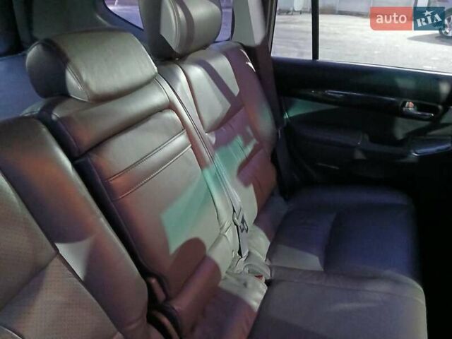 Черный Тойота Ленд Крузер Прадо, объемом двигателя 3.96 л и пробегом 246 тыс. км за 17000 $, фото 6 на Automoto.ua