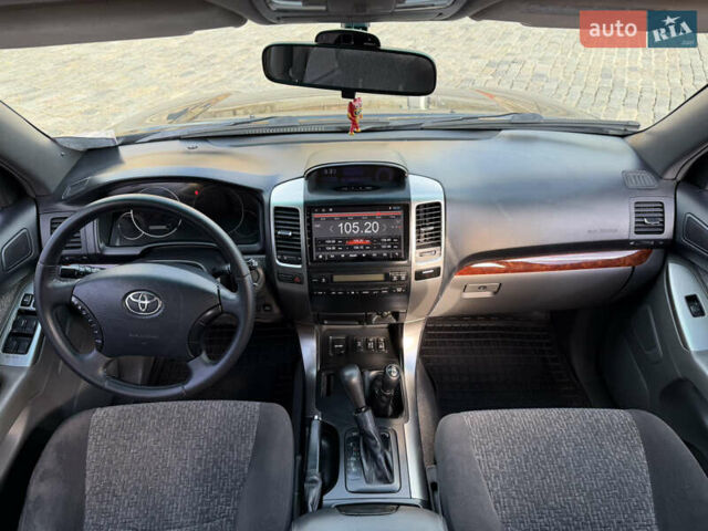 Чорний Тойота Ленд Крузер Прадо, об'ємом двигуна 0 л та пробігом 257 тис. км за 16700 $, фото 7 на Automoto.ua