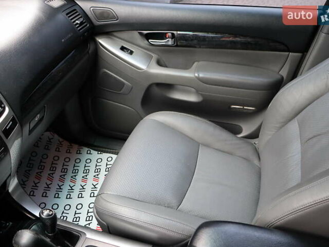 Чорний Тойота Ленд Крузер Прадо, об'ємом двигуна 4 л та пробігом 591 тис. км за 15900 $, фото 29 на Automoto.ua