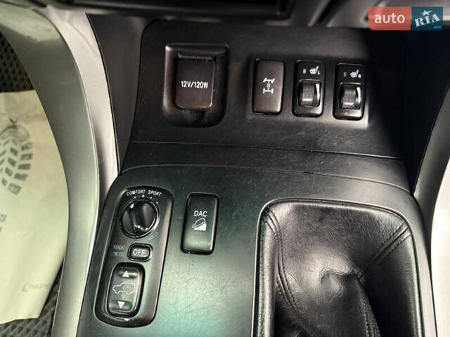 Черный Тойота Ленд Крузер Прадо, объемом двигателя 3.96 л и пробегом 281 тыс. км за 14500 $, фото 20 на Automoto.ua